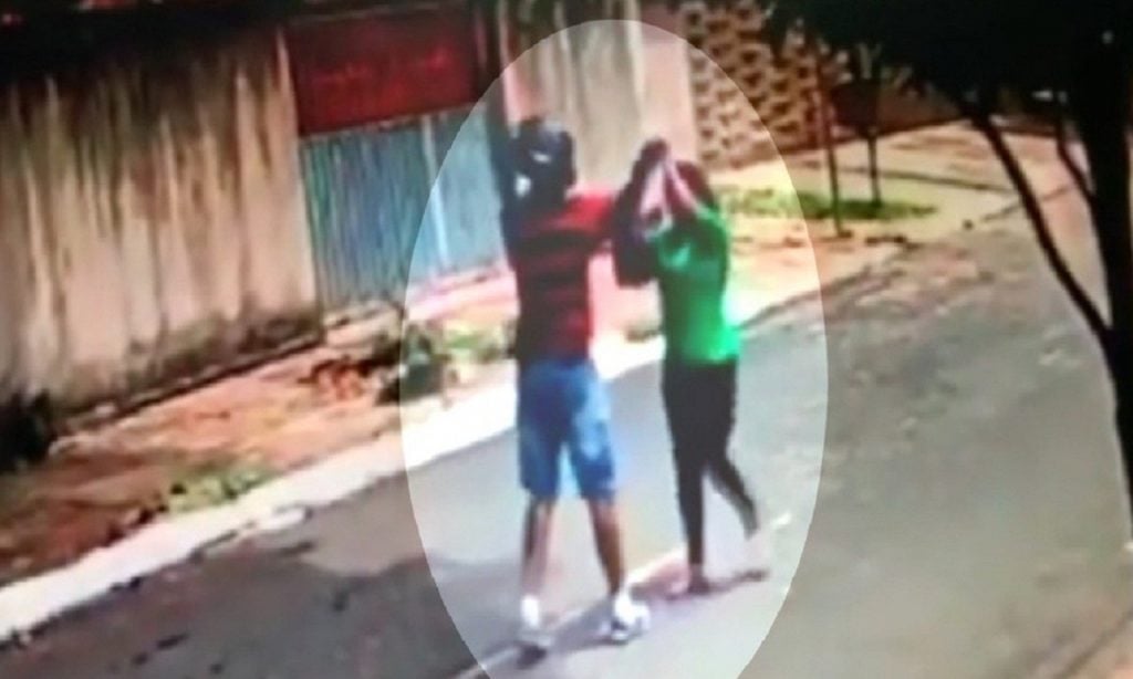 Imagem Ilustrando a Notícia: Preso suspeito de se passar por entregador por app e cometer assaltos, em Goiânia