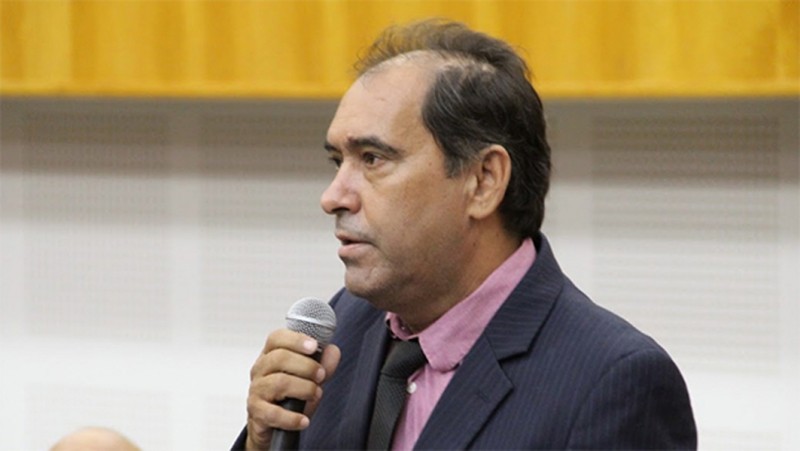 Imagem Ilustrando a Notícia: Edson Automóveis assume mandato de vereador