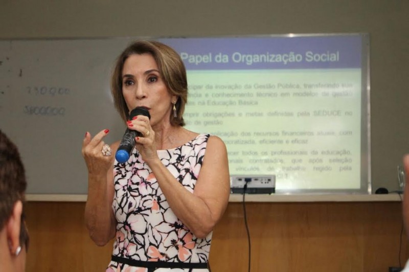 Imagem Ilustrando a Notícia: OS na Educação é debatida em Águas Lindas com a presença do MP e Raquel Teixeira