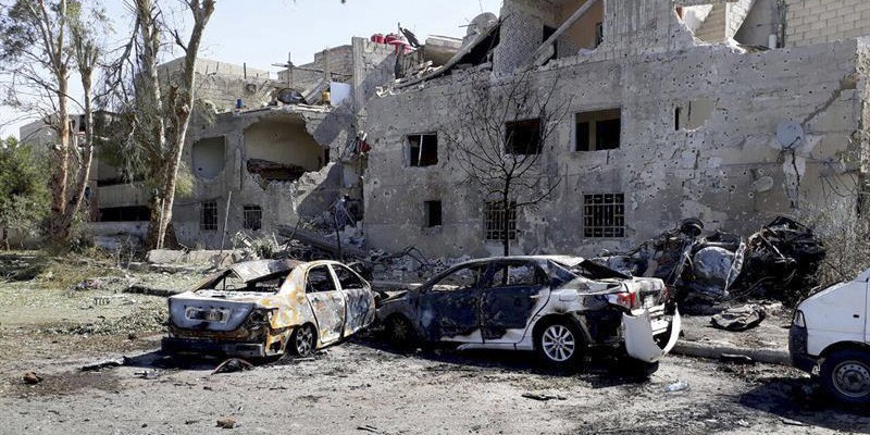 Imagem Ilustrando a Notícia: Bombardeios russos matam quase 8 mil civis na Síria em 3 anos