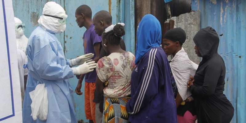 Imagem Ilustrando a Notícia: Confirmados 46 novos casos de ebola entre 19 a 25 de novembro