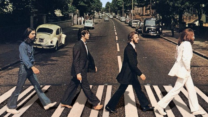 Imagem Ilustrando a Notícia: The Beatles são lembrados com relançamento de ‘White Album’