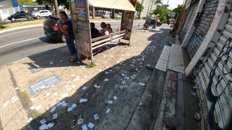 Imagem Ilustrando a Notícia: Lixo eleitoral ainda é desafio na cidade apesar das leis