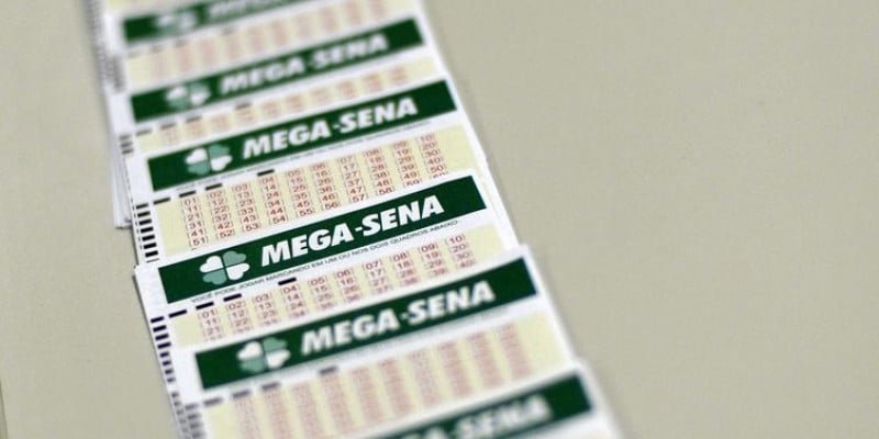 Imagem Ilustrando a Notícia: Mega-Sena sorteia hoje prêmio de R$ 50 milhões