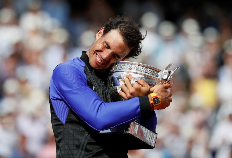 Imagem Ilustrando a Notícia: Rei do Saibro! Nadal despacha Wawrinka e fatura 10º título de Roland Garros