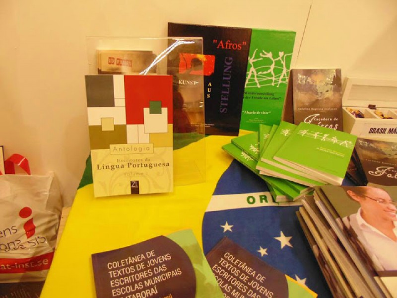 Imagem Ilustrando a Notícia: Salão Internacional do Livro no Rio recebe inscrições
