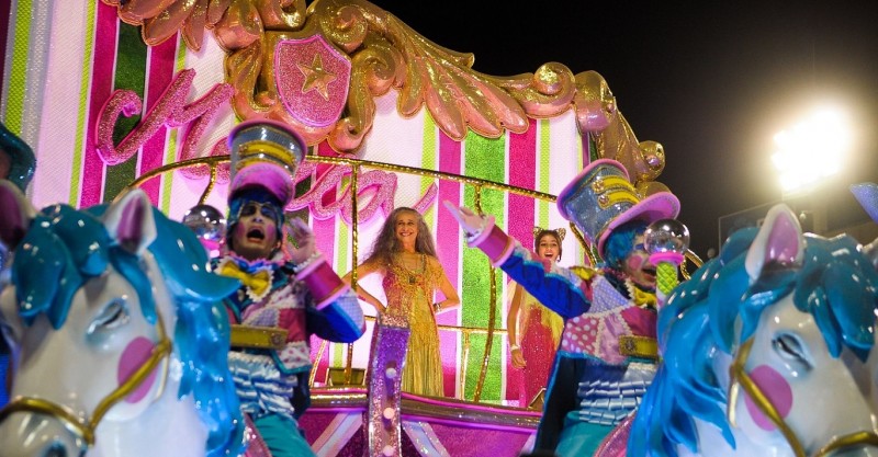 Imagem Ilustrando a Notícia: ‘Sem Censura’ recebe especialistas em Carnaval
