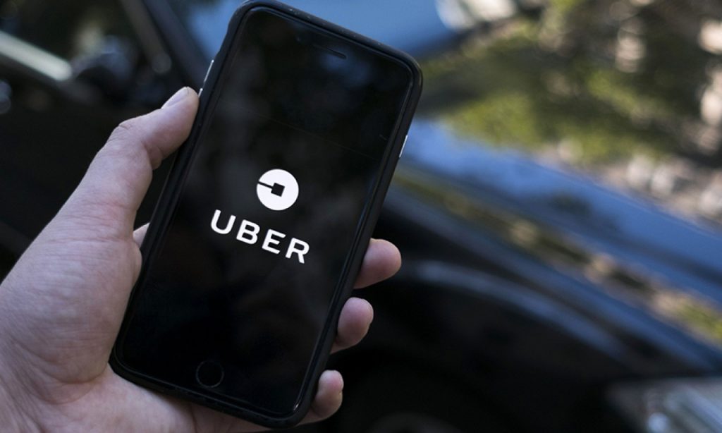 Imagem Ilustrando a Notícia: Motorista de Uber é condenado a 16 anos de prisão por assaltar passageiro