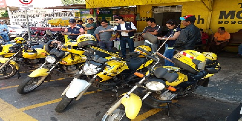 Imagem Ilustrando a Notícia: Seplanh realiza ação de fiscalização de mototáxis em Goiânia