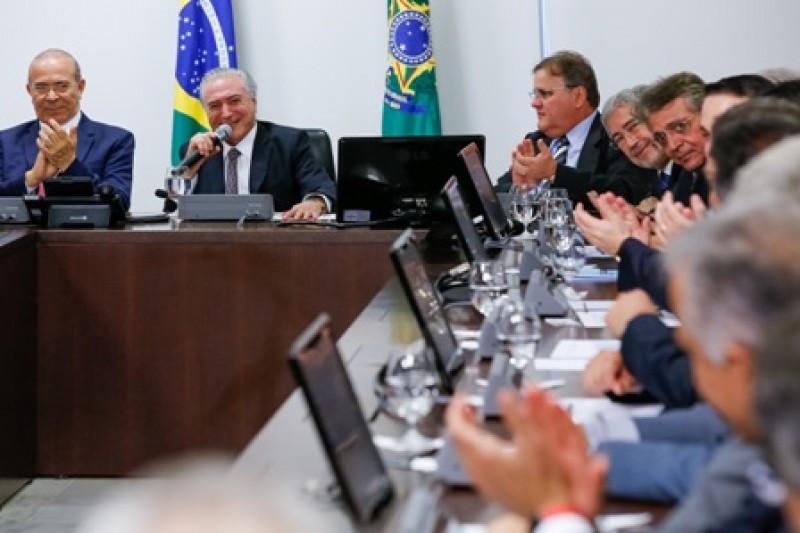 Imagem Ilustrando a Notícia: Governo Temer é reprovado por 39% dos brasileiros