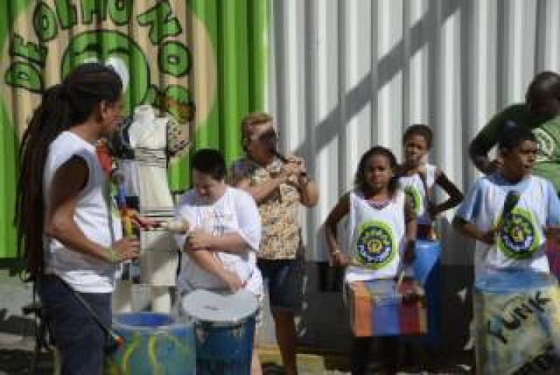Imagem Ilustrando a Notícia: Moradores criam cooperativa de reciclagem para população carente