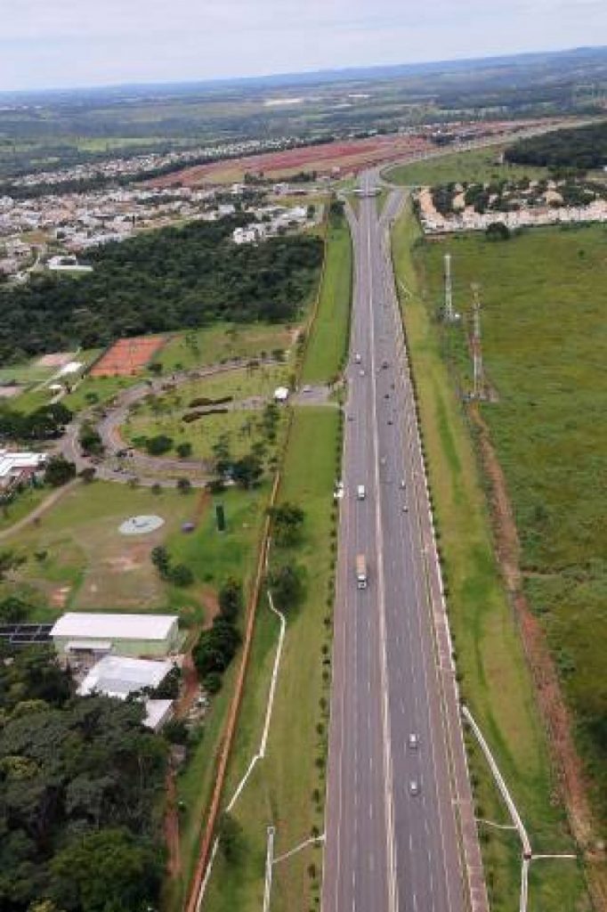 Imagem Ilustrando a Notícia: Governo sanciona lei que cria pedágio em seis rodovias estaduais