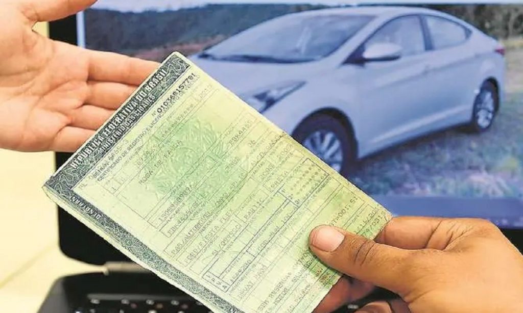 Imagem Ilustrando a Notícia: Governo de Goiás irá restituir motoristas que pagaram IPVA com multas