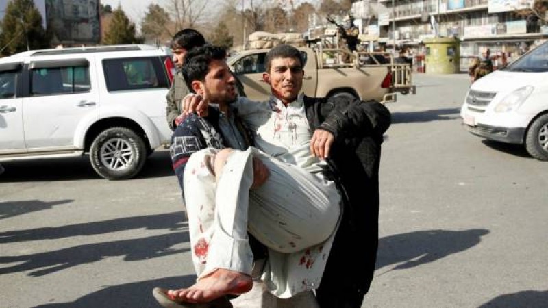 Imagem Ilustrando a Notícia: Explosão no centro de Cabul deixa pelo menos 40 mortos e 140 feridos
