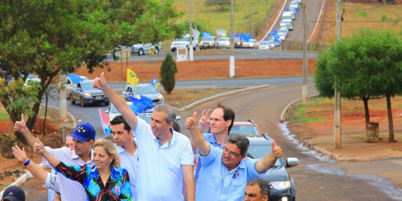 Imagem Ilustrando a Notícia: Carreata de Zé Eliton percorreu oito municípios neste sábado