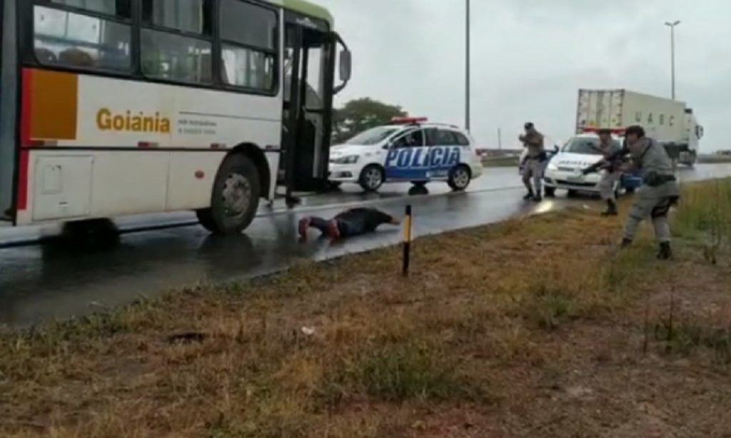Imagem Ilustrando a Notícia: Ônibus do transporte coletivo é furtado em Goiânia