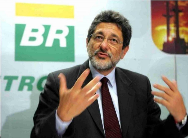 Imagem Ilustrando a Notícia: TCU determina bloqueio de bens de empresas e ex-dirigentes da Petrobras