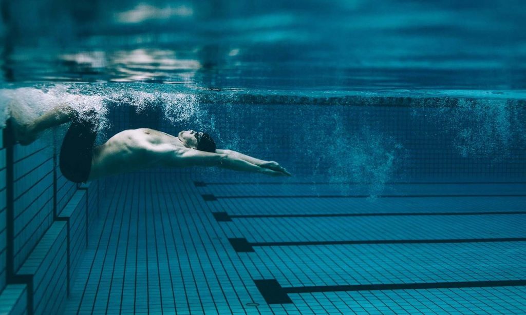 Imagem Ilustrando a Notícia: Prática da natação é alternativa mais segura em tempos de pandemia