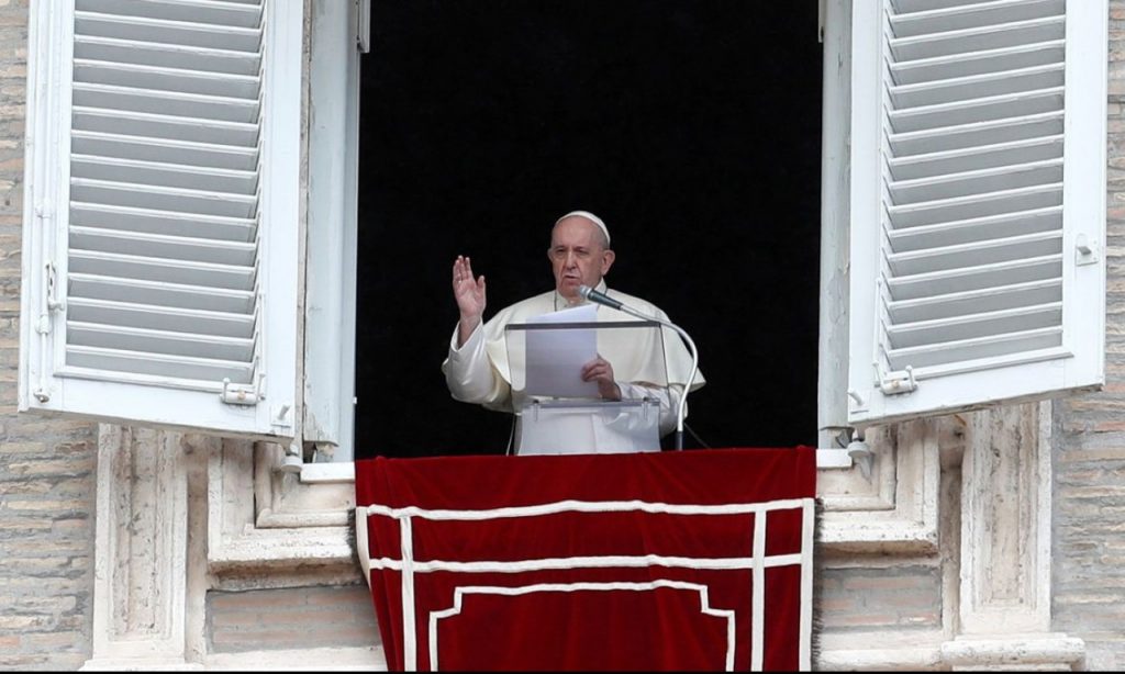 Imagem Ilustrando a Notícia: Papa Francisco pede redução das dívidas de países pobres