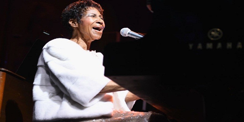 Imagem Ilustrando a Notícia: Morre aos 76 anos Aretha Franklin, a “rainha do soul”