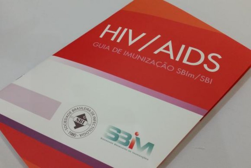 Imagem Ilustrando a Notícia: Cartilha orientará médicos sobre vacinas para pacientes com HIV