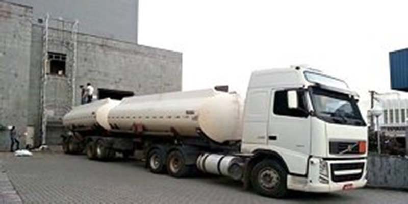 Imagem Ilustrando a Notícia: Dono de carga de etanol é autuado em Porangatu