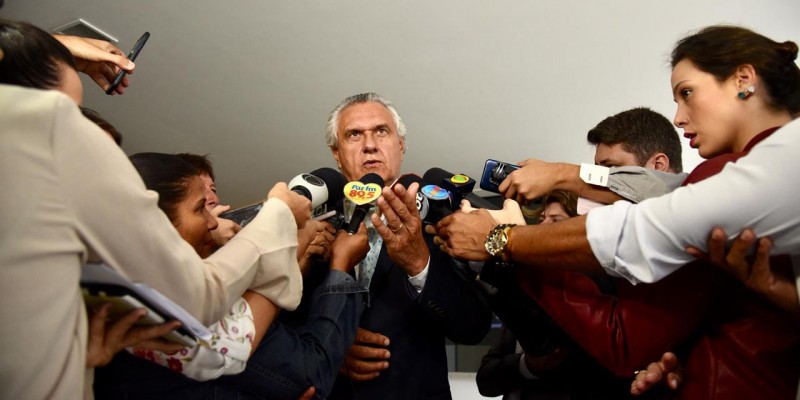 Imagem Ilustrando a Notícia: Ronaldo Caiado pede relatórios adicionais de governo