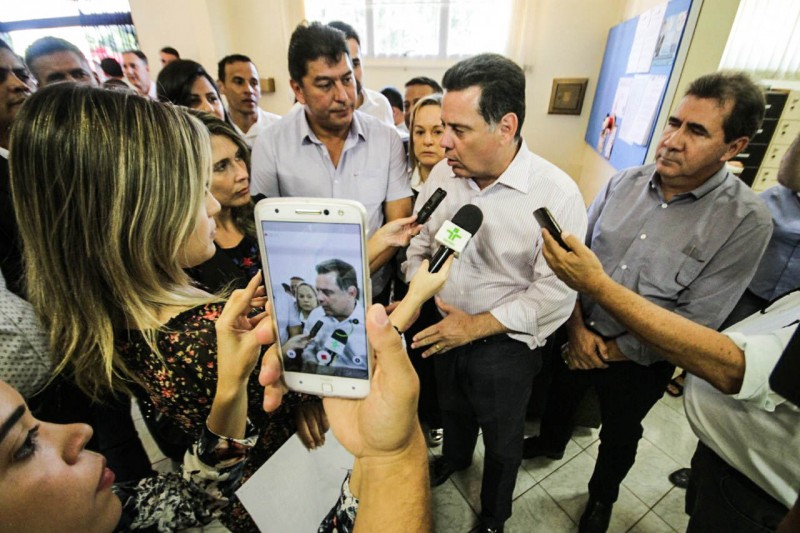 Imagem Ilustrando a Notícia: Marconi vai ao BNDES e busca  R$ 1 bilhão para o Goiás na Frente