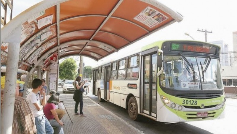 Imagem Ilustrando a Notícia: Tocha olímpica: linhas de ônibus são alteradas