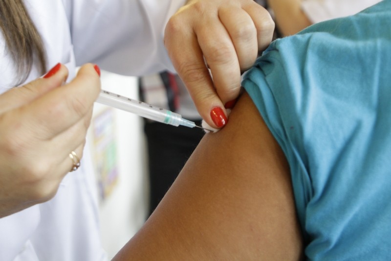 Imagem Ilustrando a Notícia: Vacinação contra gripe para portadores de doenças crônicas encerra nesta sexta