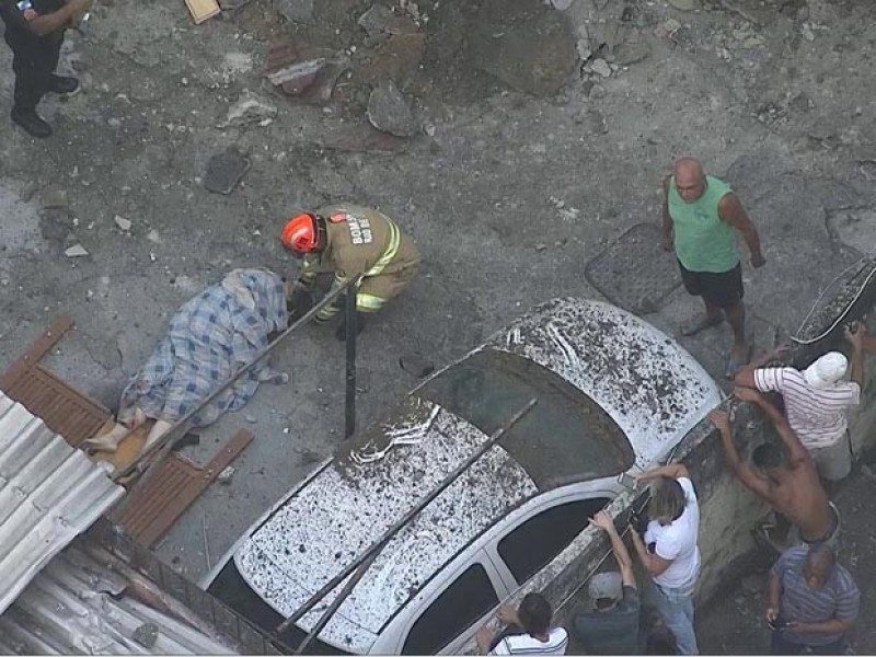 Imagem Ilustrando a Notícia: Explosão no Rio mata cinco pessoas e deixa 13 feridas