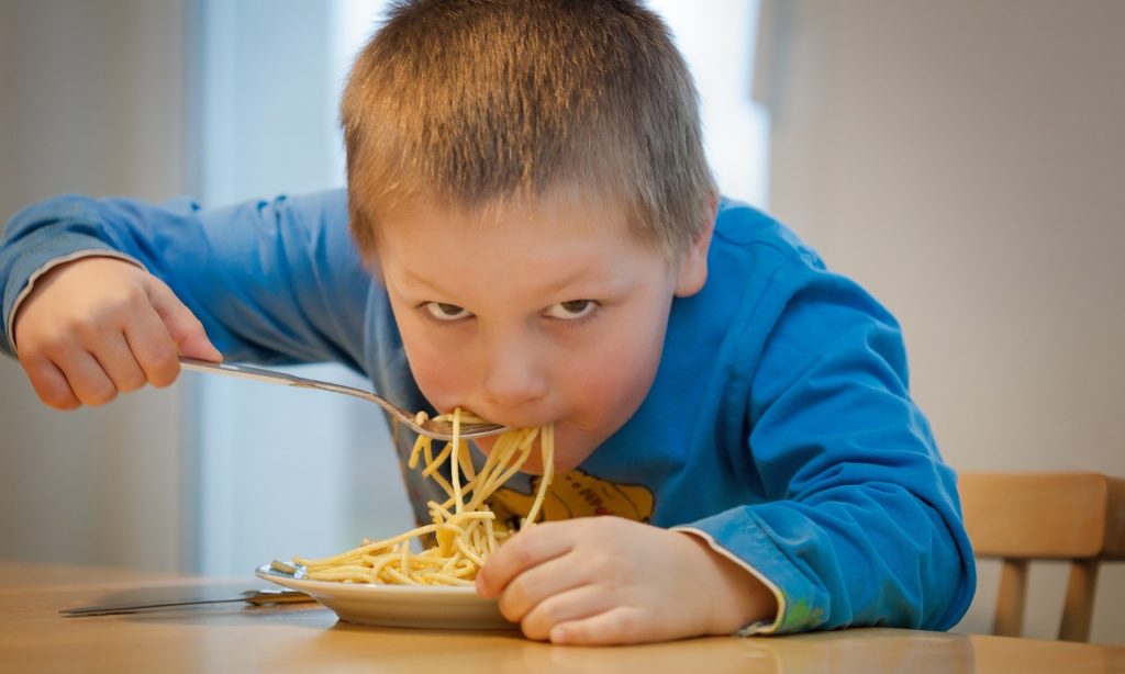Imagem Ilustrando a Notícia: Como a ciência explica a aversão das crianças a legumes e verduras