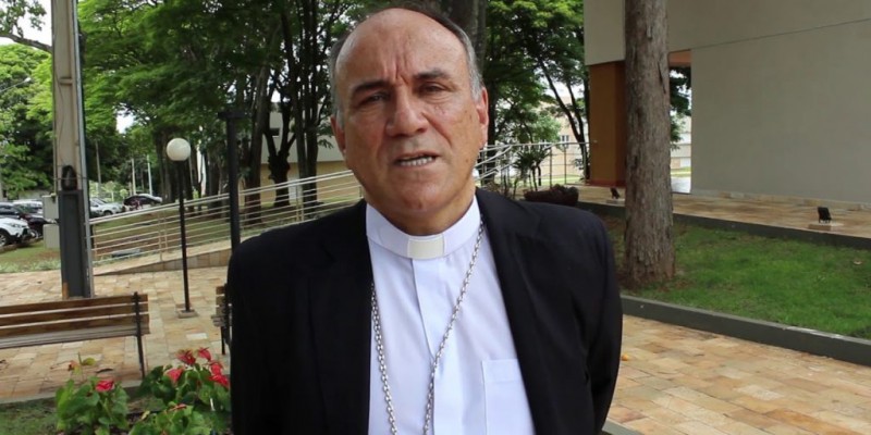 Imagem Ilustrando a Notícia: Justiça nega novo habeas corpus a ex-bispo de Formosa