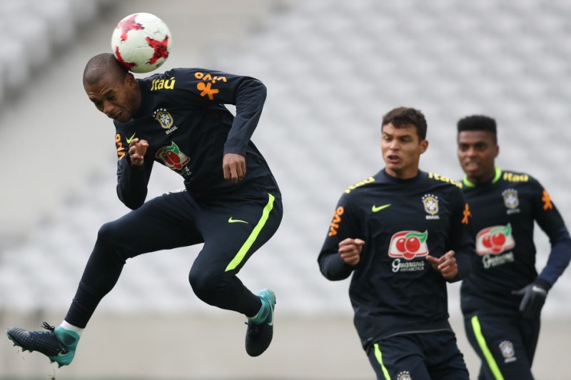 Imagem Ilustrando a Notícia: Seleção Brasileira conhece o Estádio Pierre Mauroy
