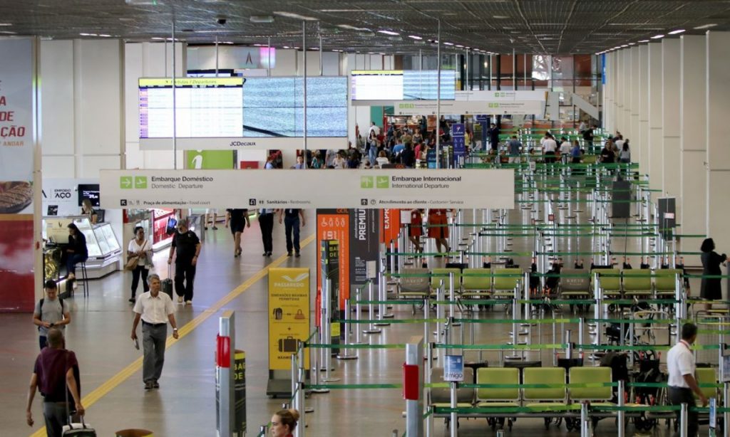 Imagem Ilustrando a Notícia: Anac autoriza mais uma empresa aérea de baixo custo a operar no Brasil