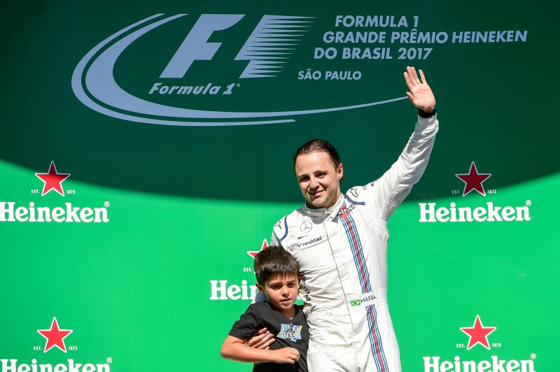 Imagem Ilustrando a Notícia: Felipe Massa faz despedida da pista de Interlagos