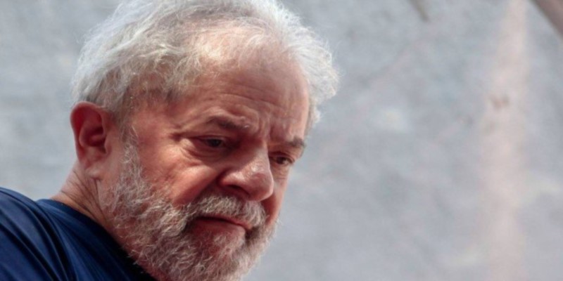 Imagem Ilustrando a Notícia: Ex-presidente Lula vira réu em caso de Guiné Equatorial