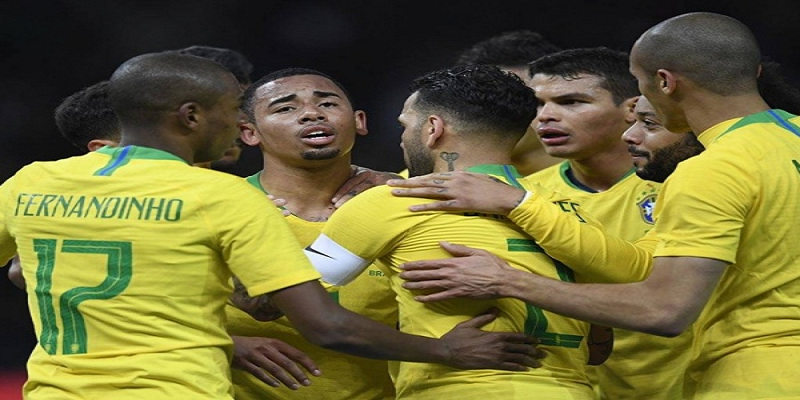Imagem Ilustrando a Notícia: Em penúltimo ranking antes da Copa, Brasil mantém segunda posição