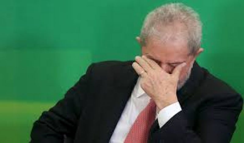 Imagem Ilustrando a Notícia: MPF desarquiva inquérito contra Lula ligado ao mensalão