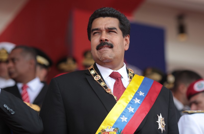 Imagem Ilustrando a Notícia: Tribunal manda parar julgamento político de Nicolás Maduro