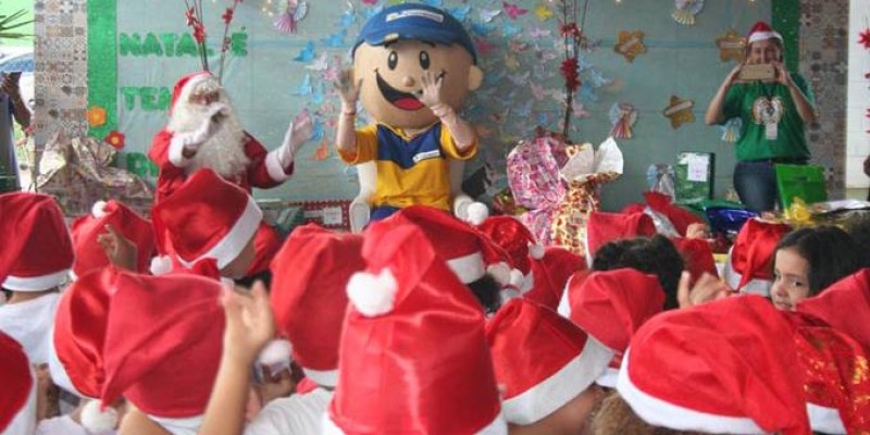 Imagem Ilustrando a Notícia: Campanha Papai Noel dos Correios bate recorde de adoção