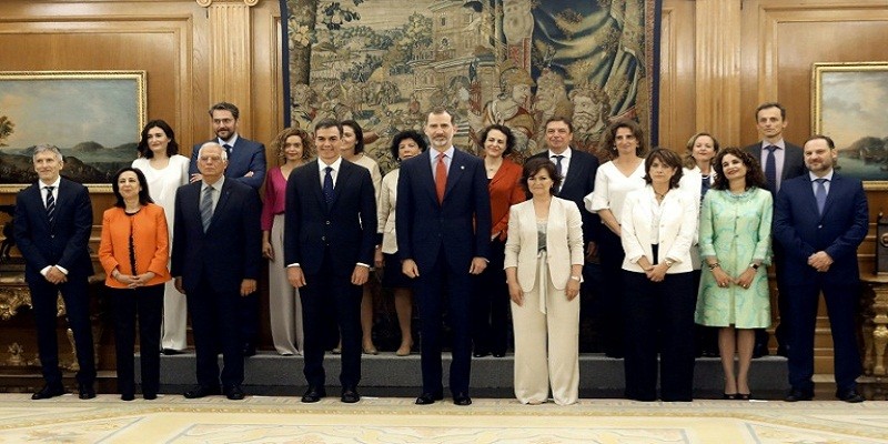 Imagem Ilustrando a Notícia: Dos dezessete novos ministros da Espanha, onze são mulheres