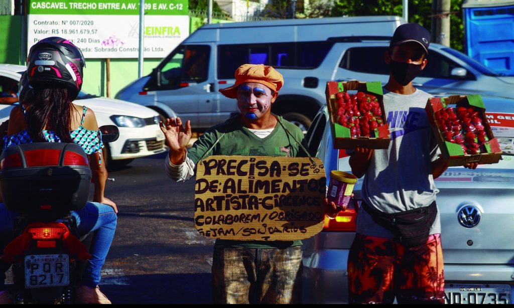 Imagem Ilustrando a Notícia: Período de pandemia deixa mais de 18 mil desempregados, em Goiânia