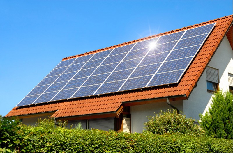 Imagem Ilustrando a Notícia: Número de usinas de energia solar fotovoltaica no Estado quase triplica