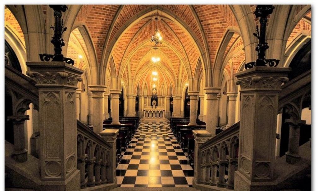 Imagem Ilustrando a Notícia: Turismo Religioso: 100 Anos da Cripta da Catedral da Sé