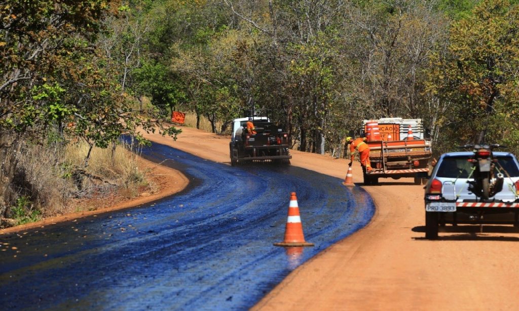 Imagem Ilustrando a Notícia: Governo investe R$ 270 milhões em pacote de obras rodoviárias