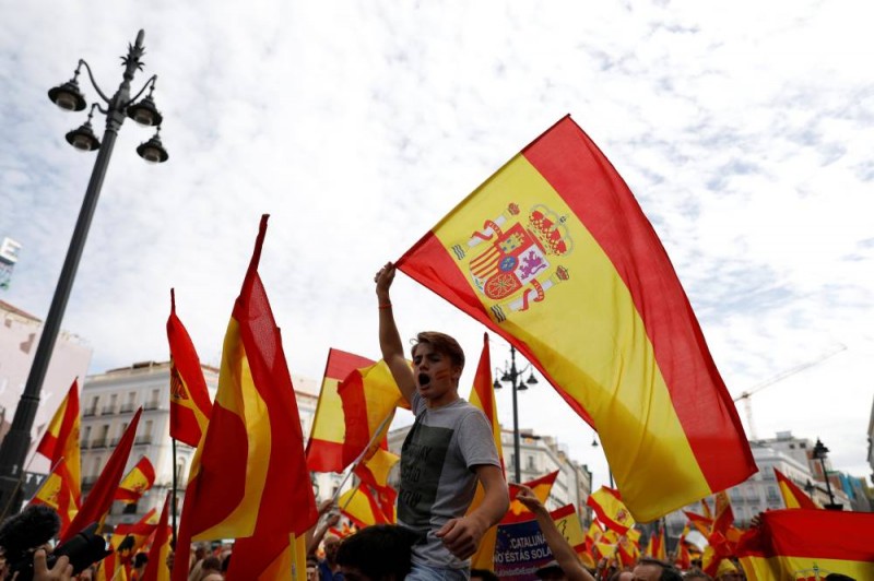 Imagem Ilustrando a Notícia: Presidente espanhol pede volta da legalidade a governo catalão