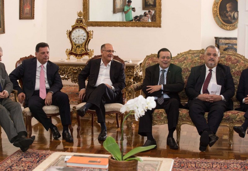 Imagem Ilustrando a Notícia: Marconi visita Temer e Alckmin com Jovair