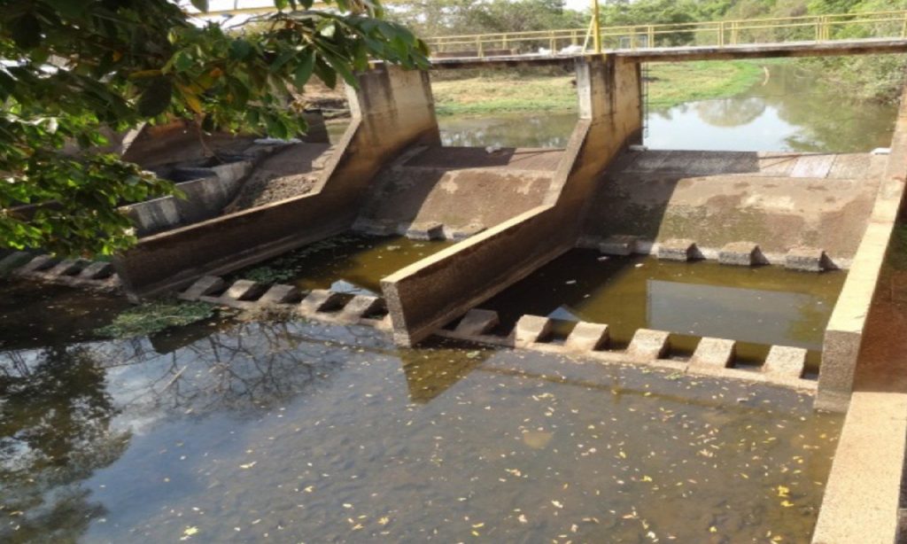 Imagem Ilustrando a Notícia: Nível do Rio Meia Ponte acende alerta para abastecimento na região
