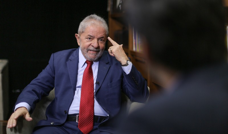 Imagem Ilustrando a Notícia: Operação investiga pessoas ligadas a Lula
